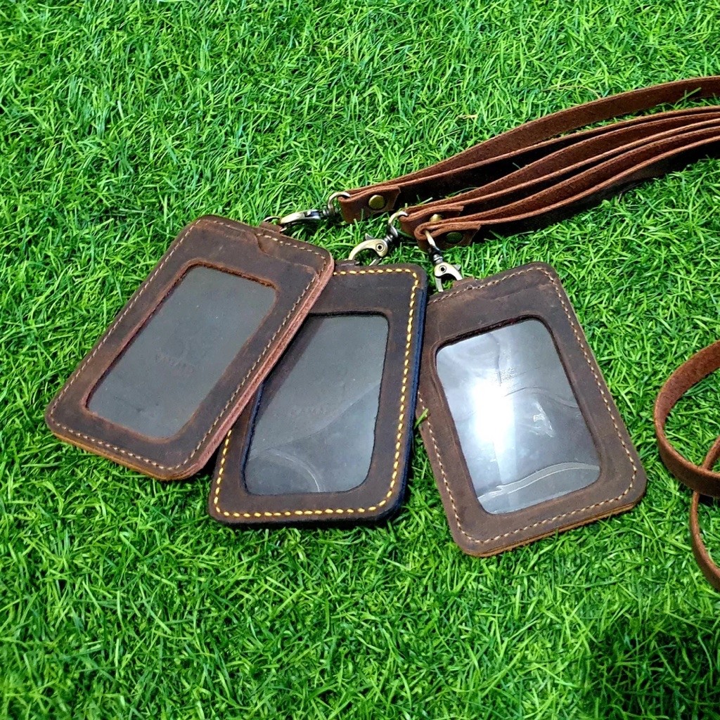 

Lanyard Kulit Asli KAMARO (Coklat Tua)