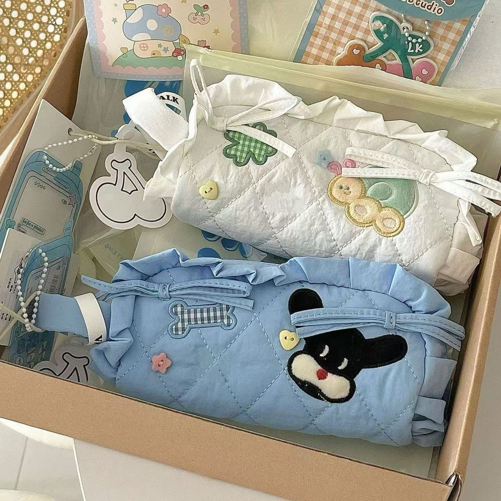 

Kotak Pensil Renda Kapasitas Besar Kotak Alat Tulis