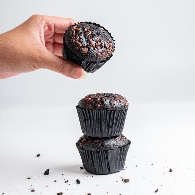 

JH8 Low Cal & Hi Protein Dark Chocolate Muffin . Healthy Diet Snack