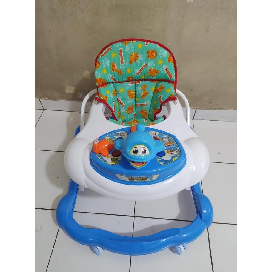 Baby Walker Family FB 136 Mainan Musik Family FB136 Roda Belajar Jalan Bayi