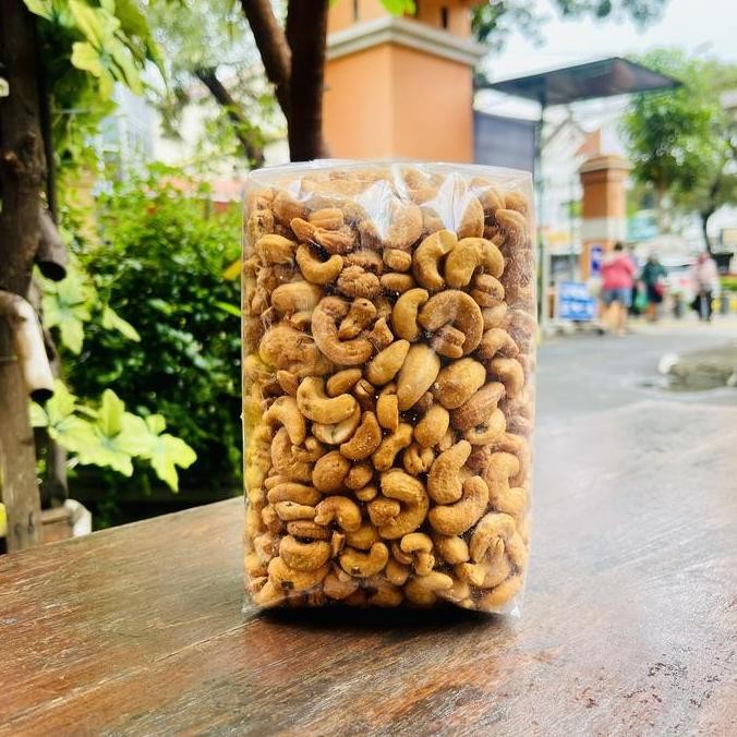 

Ready..!! Kacang Mede Oven 1 Kg Kualitas Terbaik Harga Termurah