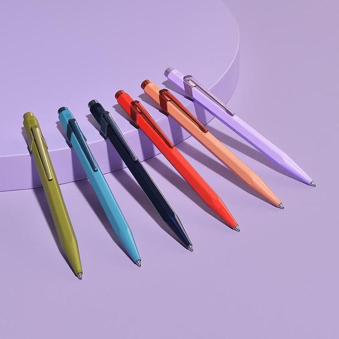 

Caran Dache 849 Claim Your Style Ballpoint Pen/ Pulpen Co
