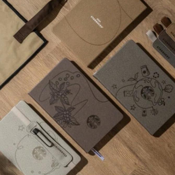 

Starbucks Planner 2024 Full English Co