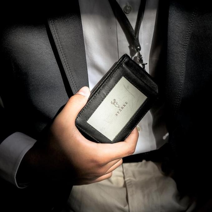 

Lanyard Id Card Kulit Kancing Kulit Asli Kancing Hustle Hog Iii Black Co