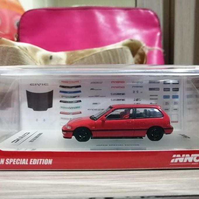 Inno 64 Honda Civic EF9 SiR Red Japan Special Edition