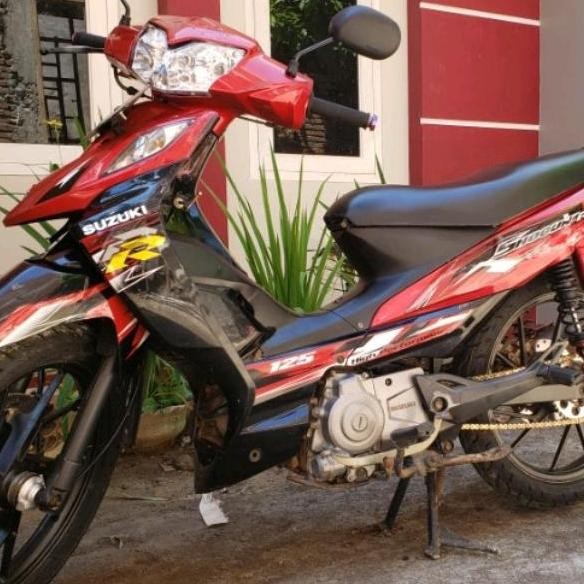 Stiker suzuki shogun RR 125 merah