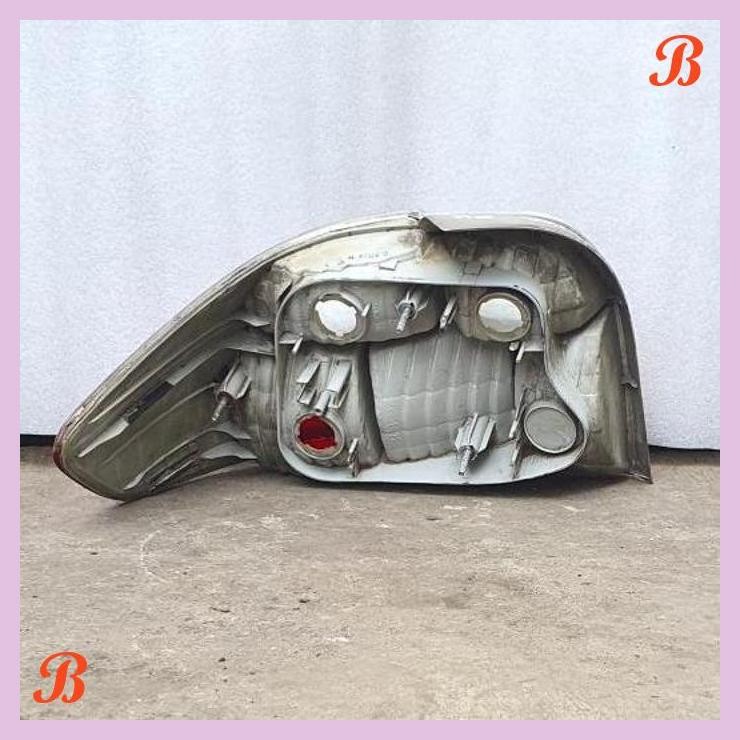 | SPR | STOP LAMP STOPLAMP LAMPU REM STOP BELAKANG TOYOTA VIOS GEN 1 FACELIFT TAHUN 2003-2007 STANLE