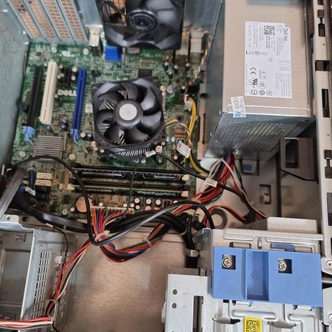 Pc Server Dell Precision T1600 Intel Xeon New Stok