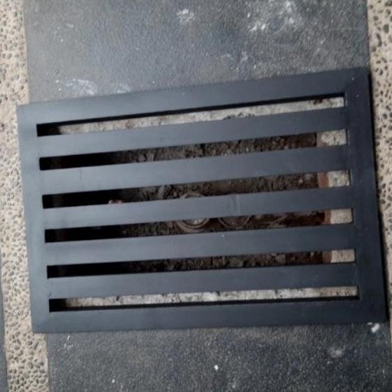 grill selokan penutup saluran air grill got tutup selokan