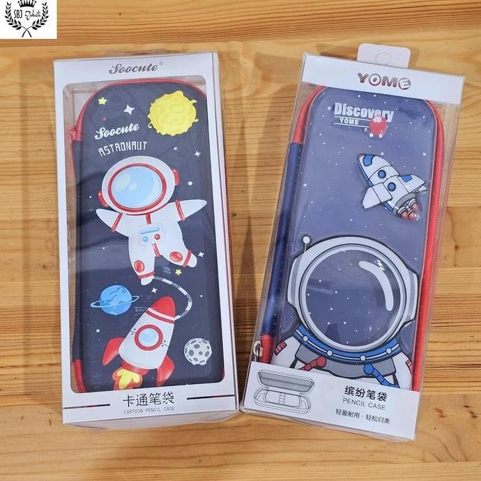 

TEMPAT PENSIL SMGLE LOOKALIKE 3D EVA HARDCASE WATEROOF ASTRONOT