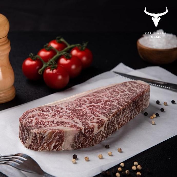 

Australian Wagyu Striploin Mb 9 Dry Aged 30 Days