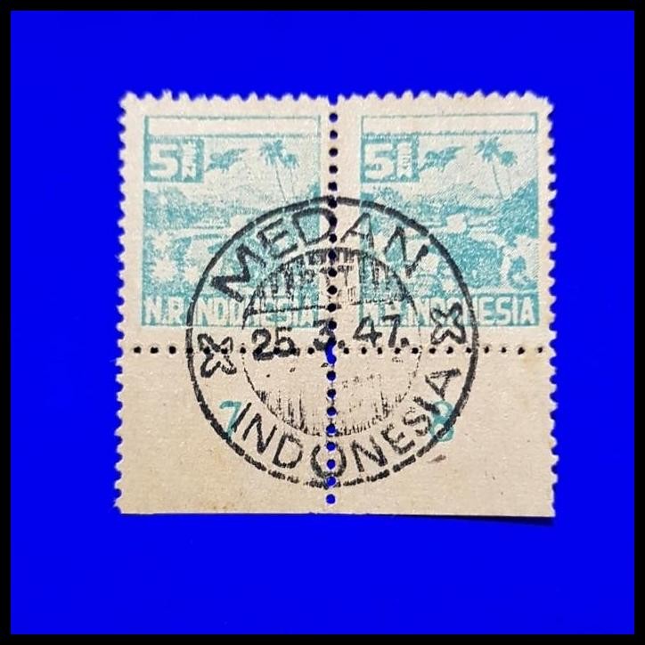 

TERMURAH PRANGKO INDONESIA REVOLUSI SUMATRA. 5 SEN, PAIR. CAP MEDAN 25.3.47 !!!!!