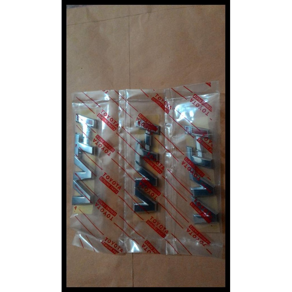 DISKON EMBLEM VVTI INNOVA BENSIN ORI 