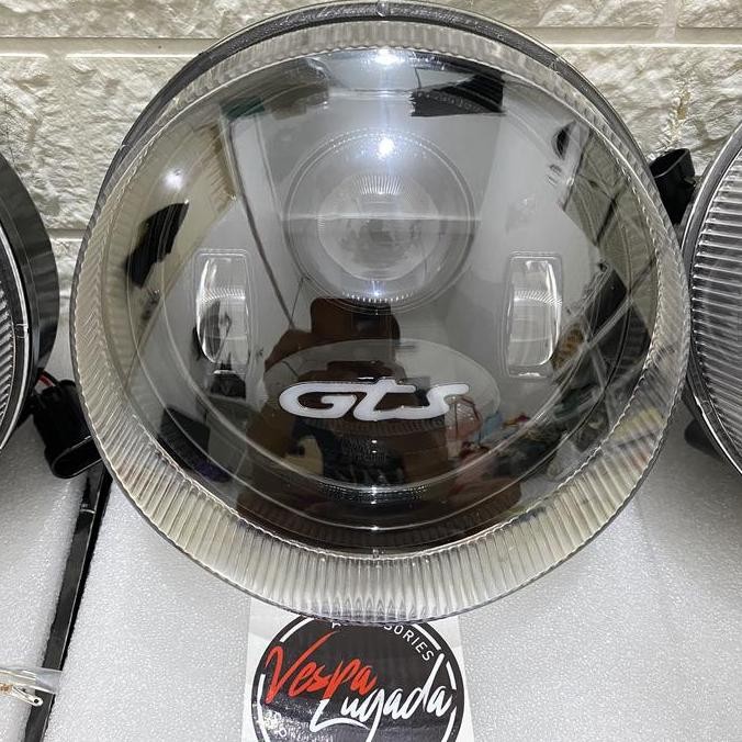 Headlamp daymaker vespa Gts