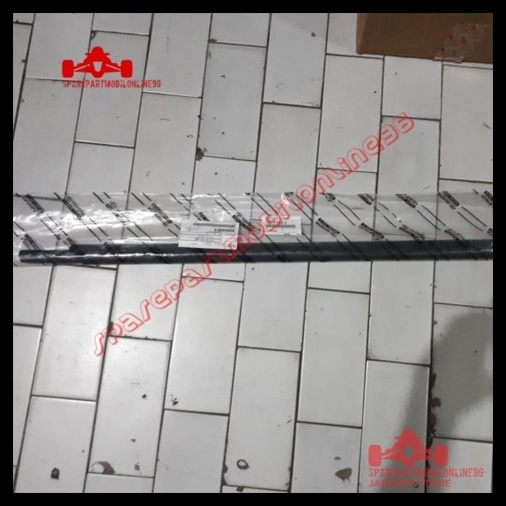 TERMURAH PELIPIT KACA PINTU MOLDING LUAR WEATHERSTRIP INNOVA ORI 