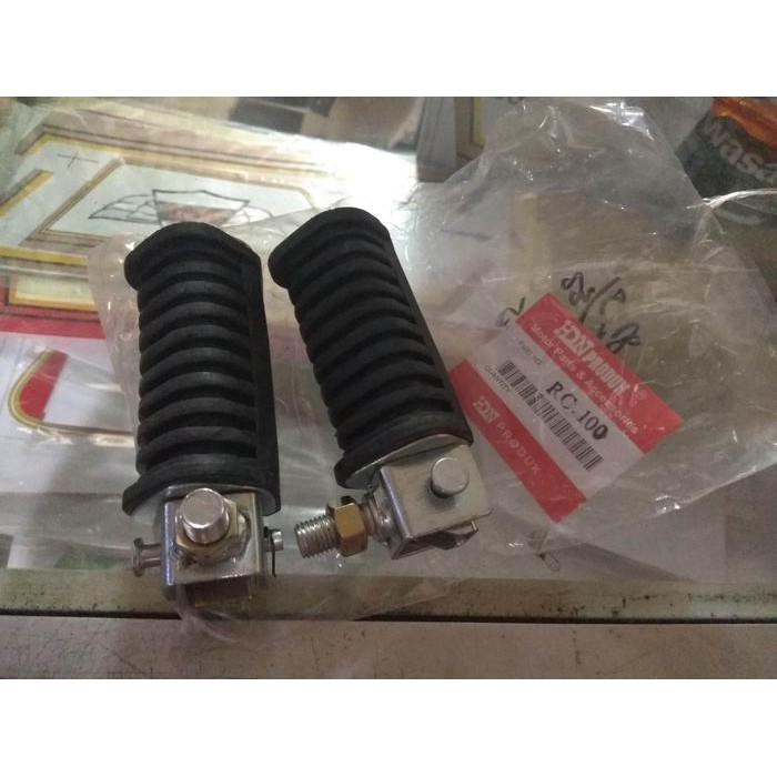 Footstep belakang suzuki rc80 rc100 cristal sprinter