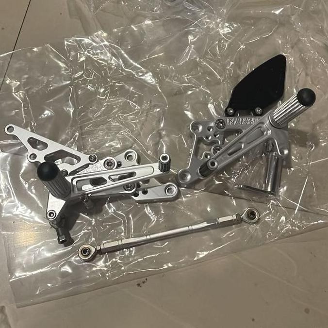 UNDERBONE NUI RAISER FULLSET NINJA R RR SILVER UNDERBONE RACING PREMIUM