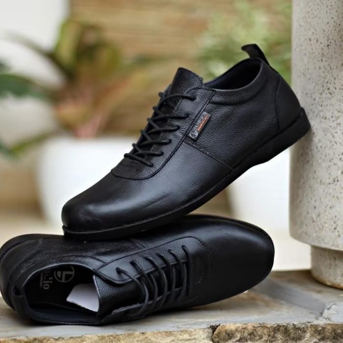 RS Sepatu Gladio Bareto Brown Original Pantofel Pria Casual Formal Kerja Shoes