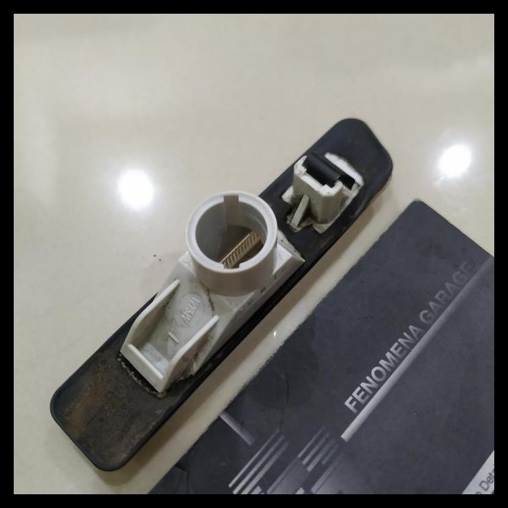 BEST DEAL ORIGINAL BMW X5 E53 MIKA LAMPU SEIN FENDER DEPAN KIRI 