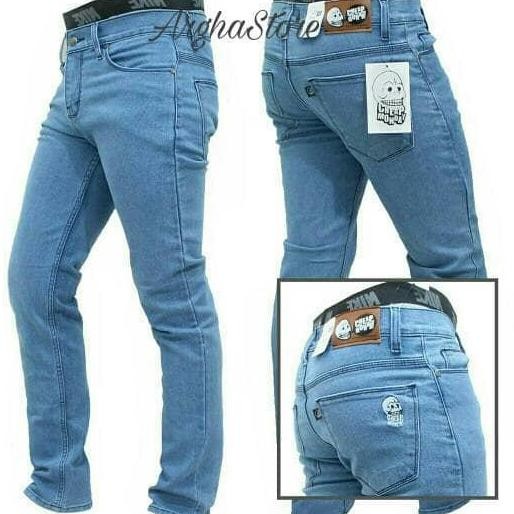 

Celana Jeans Pria Model Pensil Bioblitz Warna Biru Muda - Denim Slimfit Kekinian