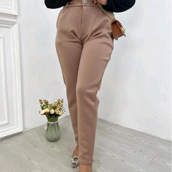 

Celana Scuba Pensil Model Kancing Celana Pensil Scuba Premium Melar Bahan Stretch