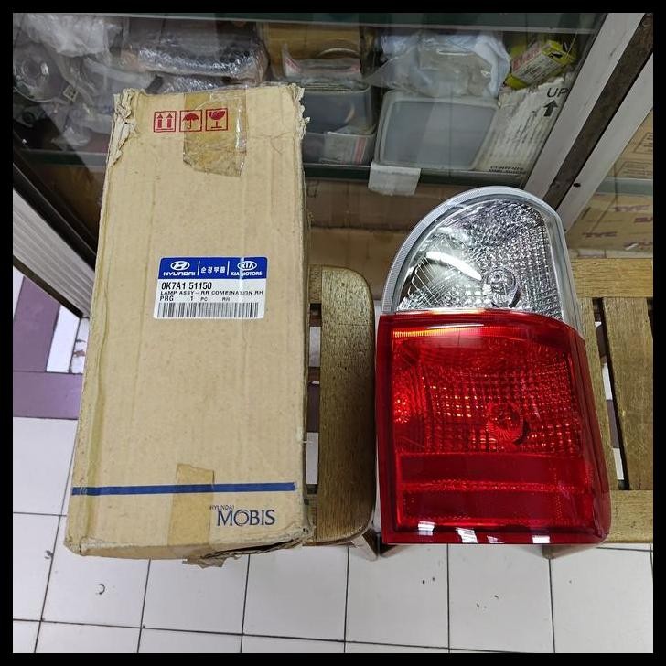 TERBARU LAMPU STOP KANAN KIA PREGIO NEW / TRAVELLO 