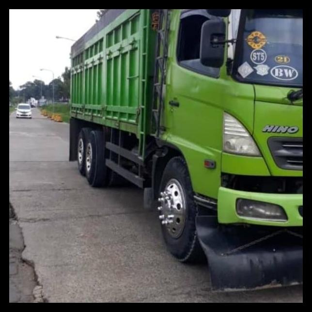 TERBARU DOP RODA TRUK RING 20 FUSO MODEL PARAWISATA 