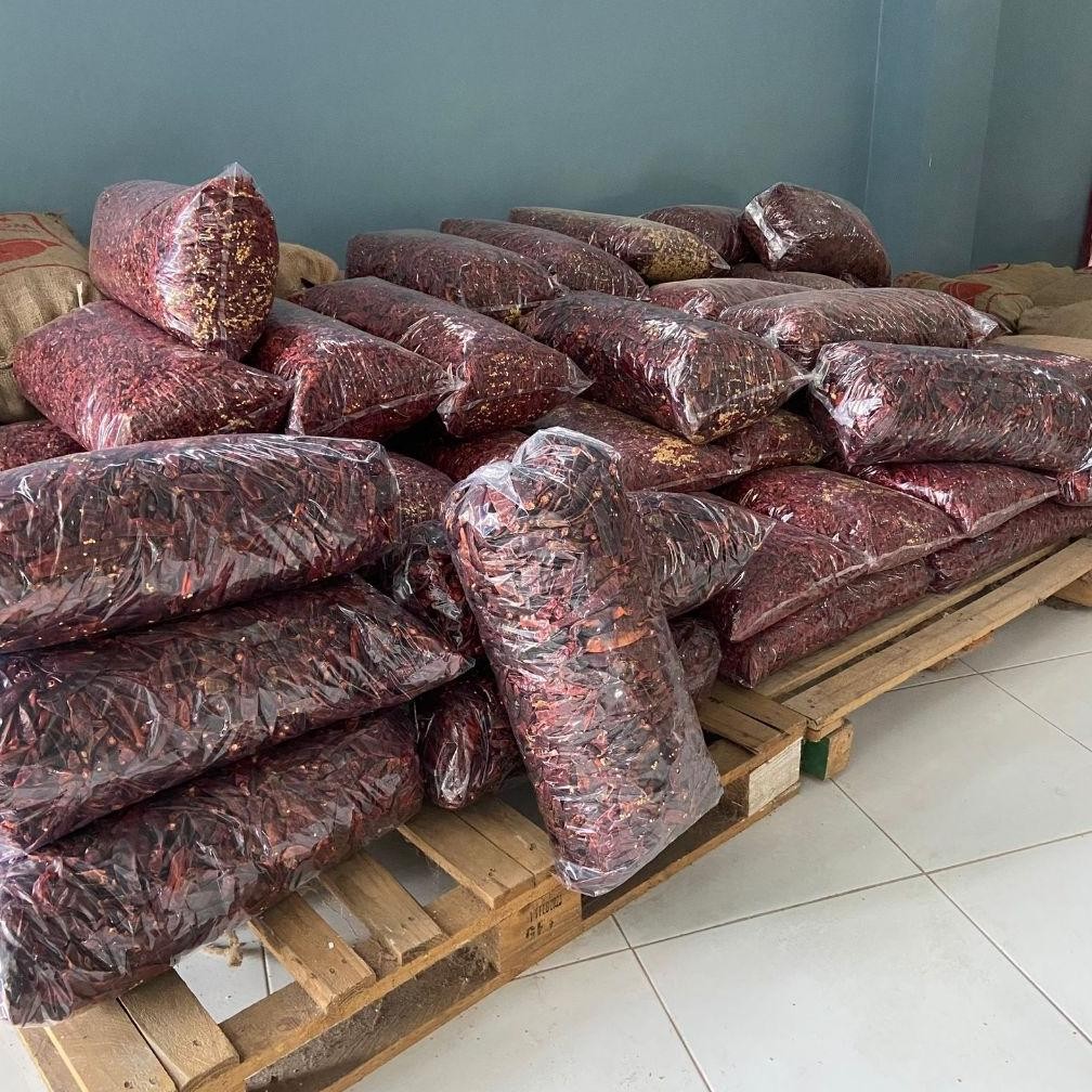 

Hemat Cabe Merah Kering Besar Wonder Hot Tanpa Tangkai Tidak Pedas Bumbu Merah Kualitas Premium