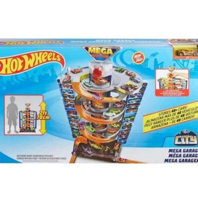 Hot Wheels Hotwheels City Power Parking Mega Garage Playset with 1 Vehicle