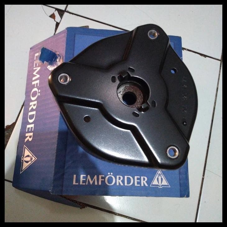 HOT DEAL MOUNTING SHOCK DEPAN W204 