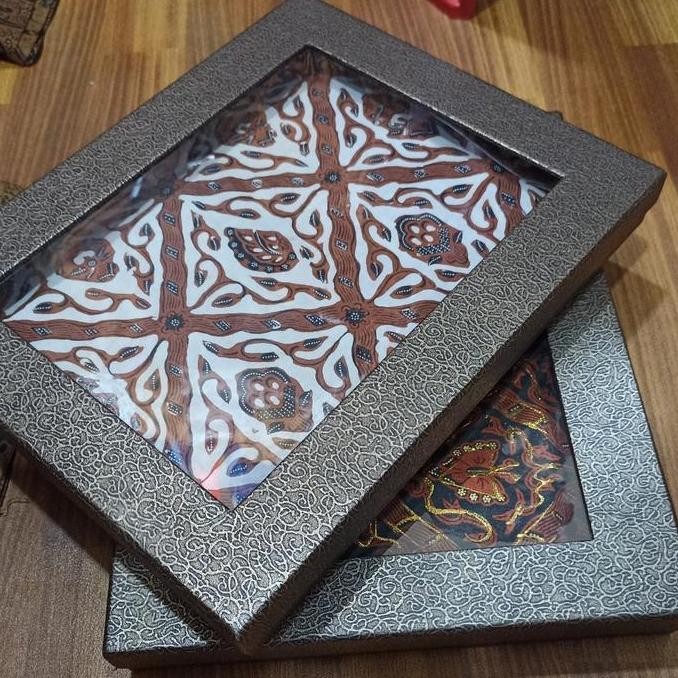 dus box bungkus batik cocok buat kado sovenir hadiah kain dan kemeja P67