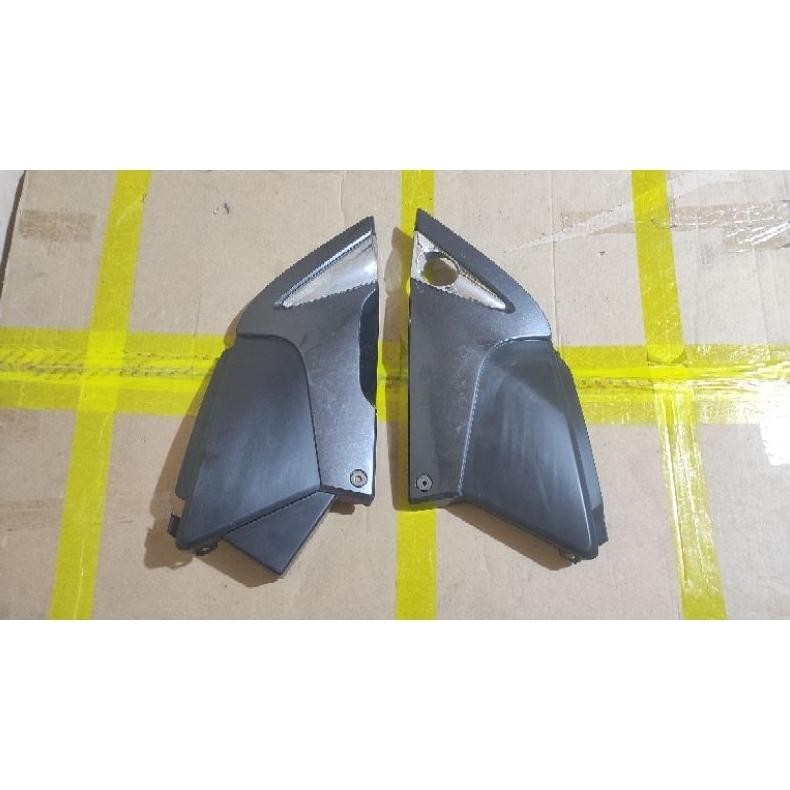 COVER BOX BODY KEMPOLAN TUTUP AKI TENGAH SAMPING TIREV TIGER REVO ORIGINAL CEPOTAN COPOTAN