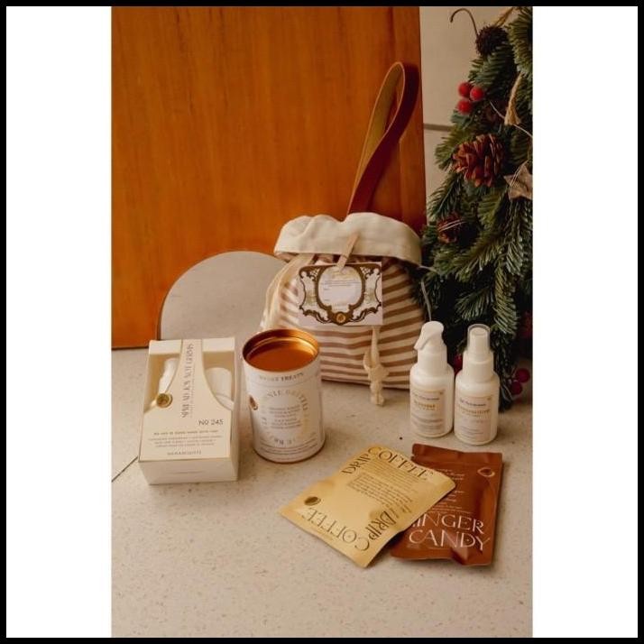 

BEVERLEY - hampers christmas/christmas hampers/new year gift/hampers natal tahun baru/natal gift/hampers nataru/parcel natal/hampers tas natal/kado natal/pouch christmas/tas christmas/paket christmas natal