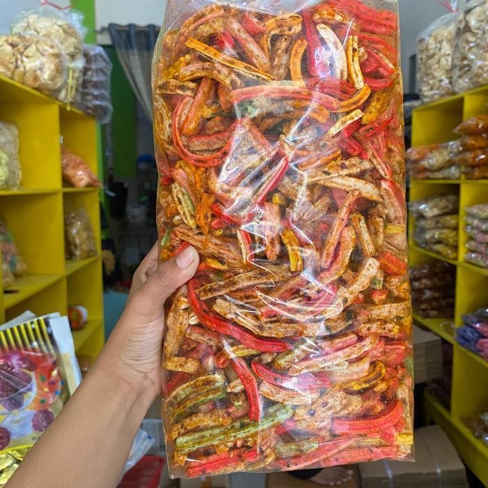 

SEDIA! 1KG KRUPUK BETON PEDAS DAUN JERUK/ SEBLAK BETON Ori!!