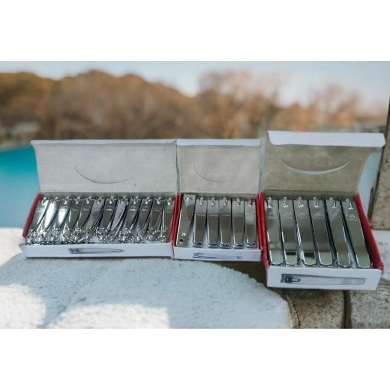 

1 Pak _Gunting kuku 777 kecil /sedang / BEsar RB3