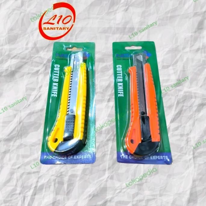 

50Cutter Gagang Karet Besar TERMURAH / Pisau Cutter Dorong Karet Besar - 1 PCS