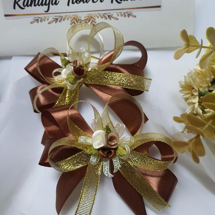 

Bis Pita Jadi Pita Hampers Satin Coklat Kombinasi B3 Imut