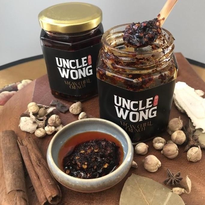 

Chilli oil cabe krispy Uncle Wong 190 gr vegan best chili crunch GM