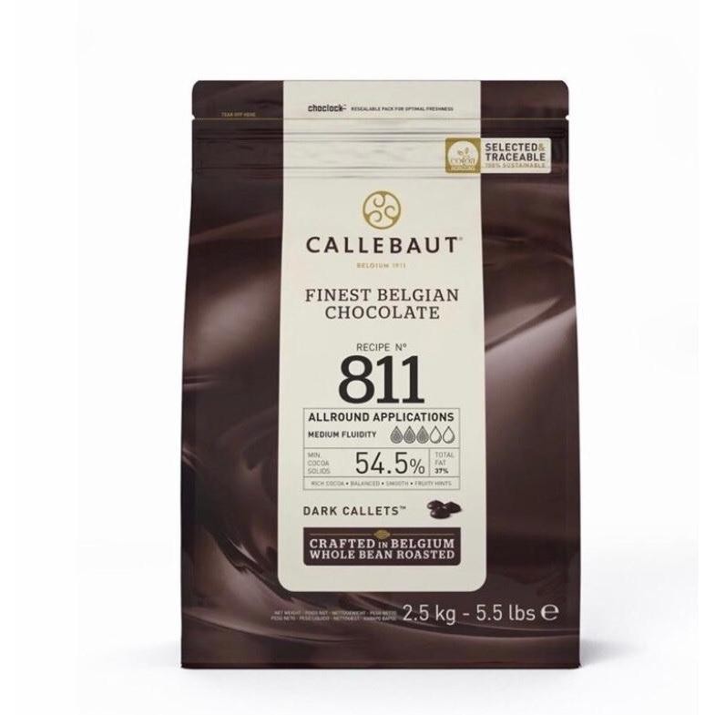 

Barey Callebaut 811 Dark Chocolate Callets Repack 100gram- Couverture 54.5% - Gosend/Grab Only!!! !! Nugi