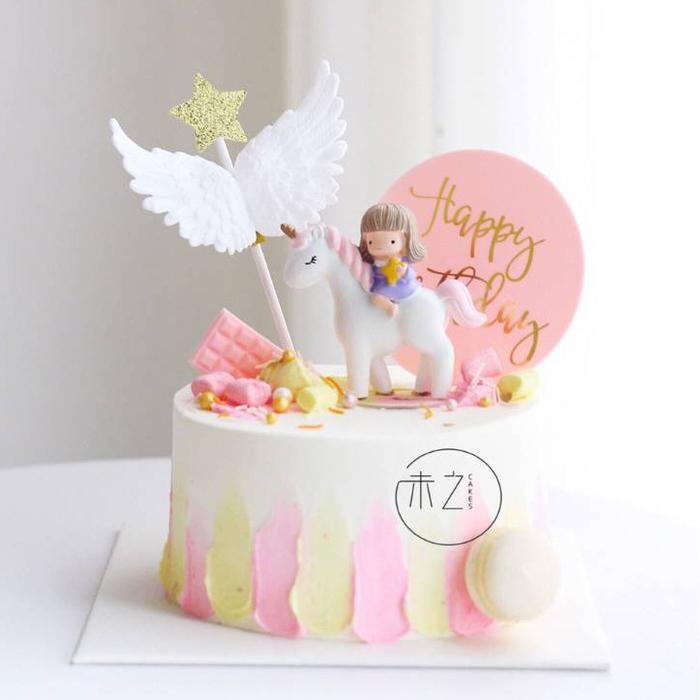 Cake Topper Unicorn With Girl/ Hiasan Kue Baby Girl Unicorn