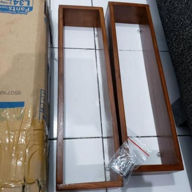 Stok Sj Rak Dinding Kayu Jati Belanda Model Kubus Hiasan Dinding
