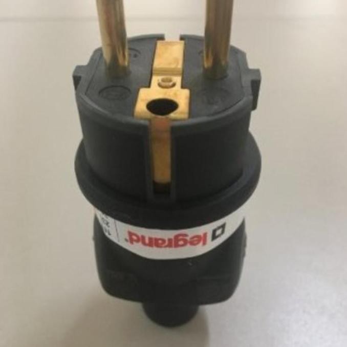 steker karet legrand colokan listrik rubber legrand colokan tusuk