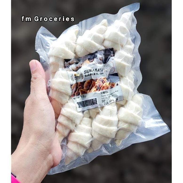 

Croisant Dough butter isi 12 pcs Halal | Surabaya Pastry Nugi