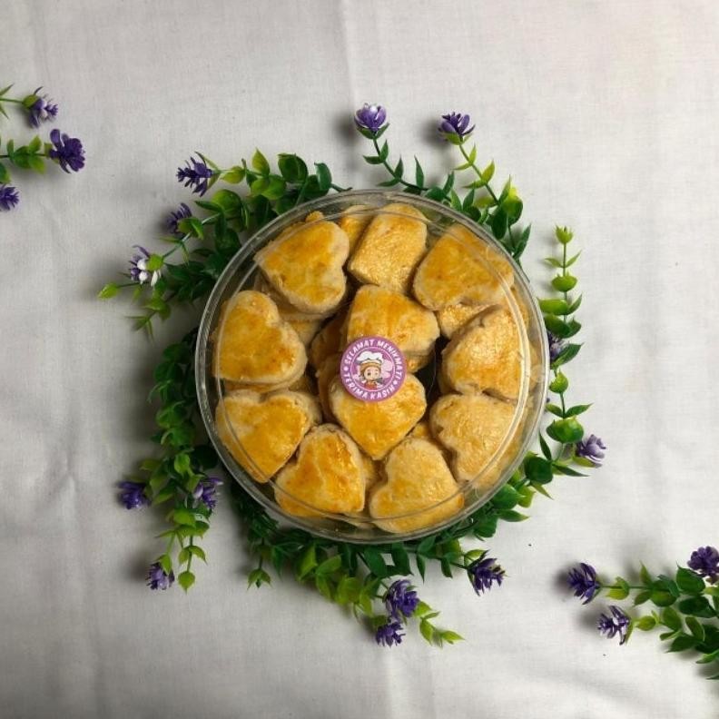 

Kue Kering Love wisman Isi 250 gram toping keju homemade termurah / kue lebaran Nugi
