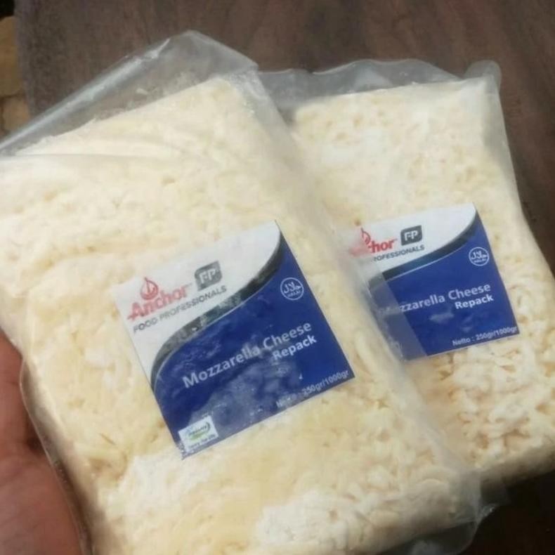 

Keju anchor shredded mozarella parut 1kg Nugi