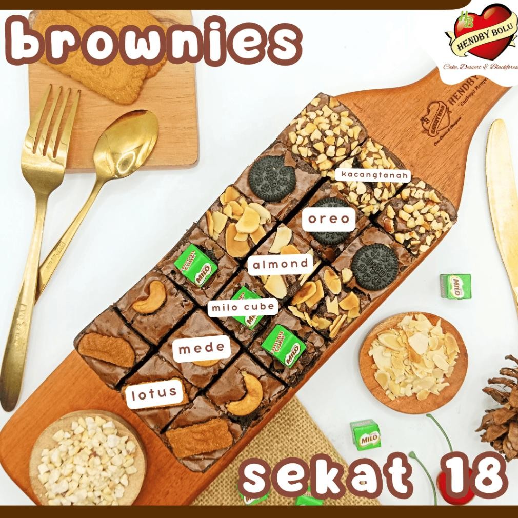 

Brownies Sekat / Brownis Skat 18 / Brownies Panggang Sekat Keju Kacang Mede Almond / Kue Brownies Nugi