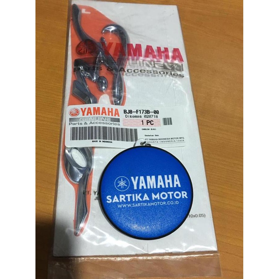 Original Emblem Yamaha Fino Grande