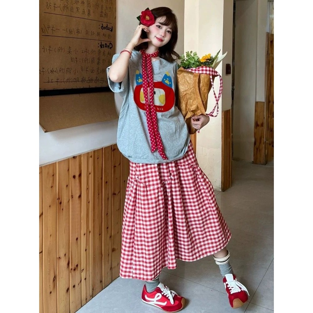 Crunchy Brulee Setelan Kasual Musim Panas Longgar Kaos Lengan Pendek Dengan Rok Payung Setengah Panj
