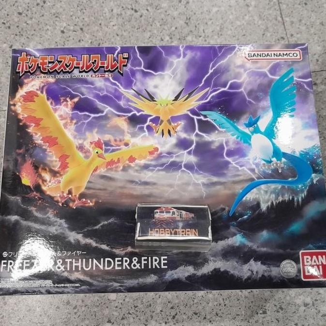 Pokemon Scale World Kanto Articuno Zapdos Moltres Figure Set
