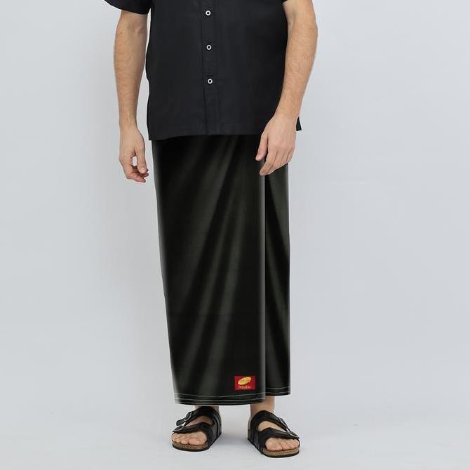 SARUNG ATLAS PREMIUM 720 ORIGINAL WARNA POLOS HITAM